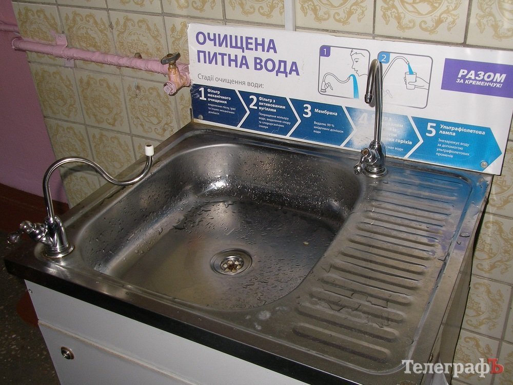 Вот так нардеп Шаповалов относится к детям на выборах и после них Вот так нардеп Шаповалов относится к детям на выборах и после них