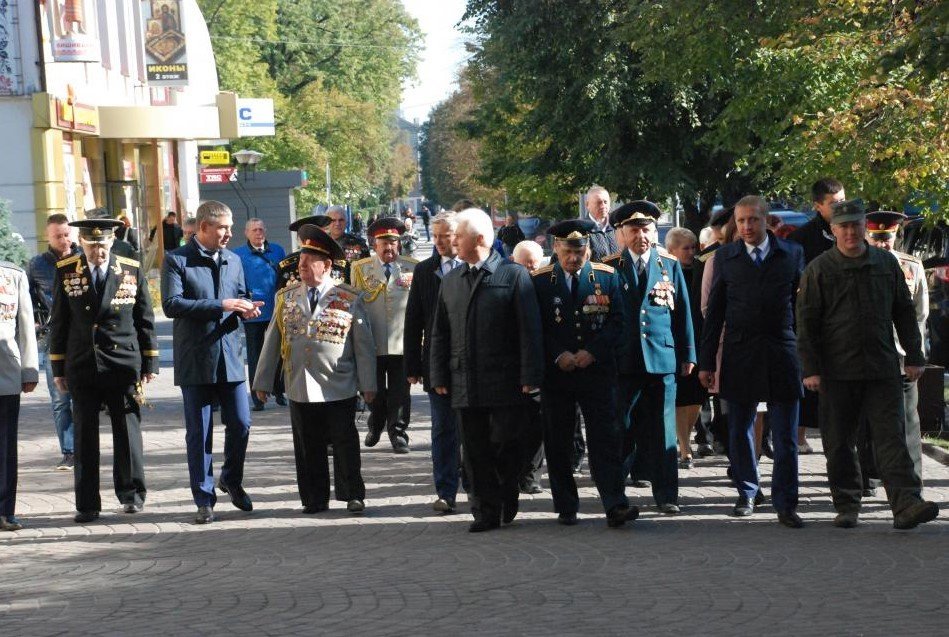 В День Города кременчужане почтили память погибших во Второй мировой войне В День Города кременчужане почтили память погибших во Второй мировой войне