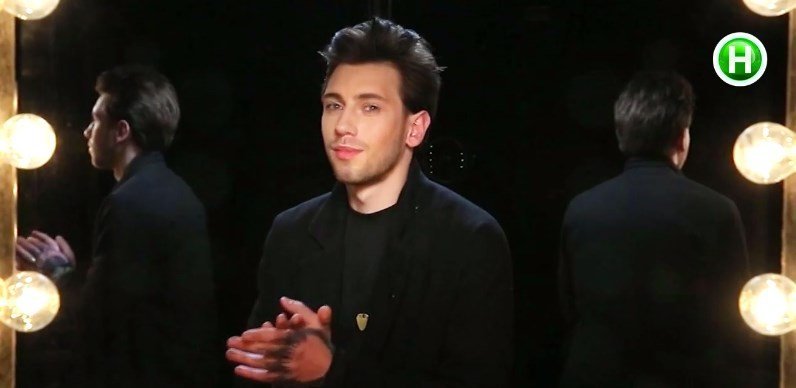 Кременчужанин Дмитро Харламов закінчив школу «Топ-моделі по-українськи»: його «били струмом» та змінили імідж Кременчужанин Дмитро Харламов закінчив школу «Топ-моделі по-українськи»: його «били струмом» та змінили імідж