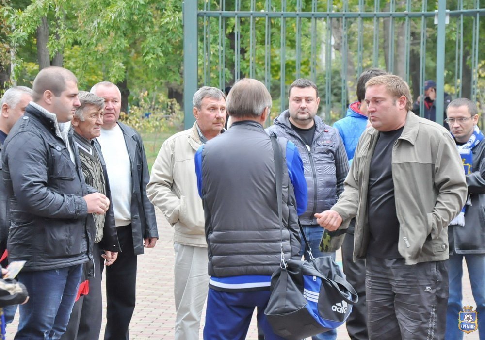 Все нижче і нижче: Кремінь не реалізовує пенальті та пропускає тричі Все нижче і нижче: Кремінь не реалізовує пенальті та пропускає тричі