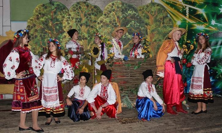 «Хіба я не козак»: патріотичний флеш-моб від кременчуцьких школярів «Хіба я не козак»: патріотичний флеш-моб від кременчуцьких школярів