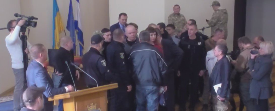 Сессия Кременчугского горсовета 13 октября: снова тарифы на тепло и платные услуги в больницах Сессия Кременчугского горсовета 13 октября: снова тарифы на тепло и платные услуги в больницах