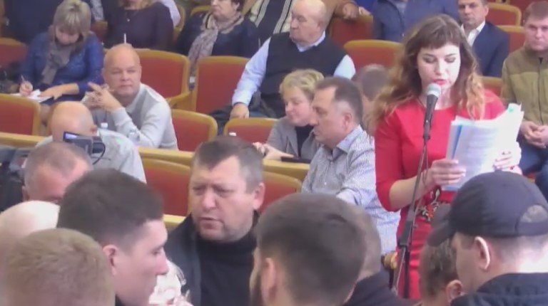 Сессия Кременчугского горсовета 13 октября: снова тарифы на тепло и платные услуги в больницах Сессия Кременчугского горсовета 13 октября: снова тарифы на тепло и платные услуги в больницах