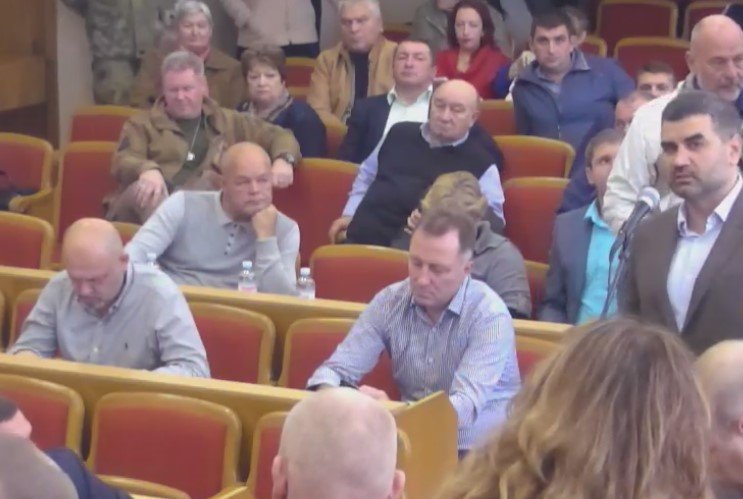 Сессия Кременчугского горсовета 13 октября: снова тарифы на тепло и платные услуги в больницах Сессия Кременчугского горсовета 13 октября: снова тарифы на тепло и платные услуги в больницах