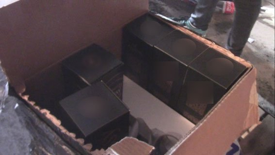 На Полтавщине изъяли более 500 бутылок «элитного» фальсификата На Полтавщине изъяли более 500 бутылок «элитного» фальсификата