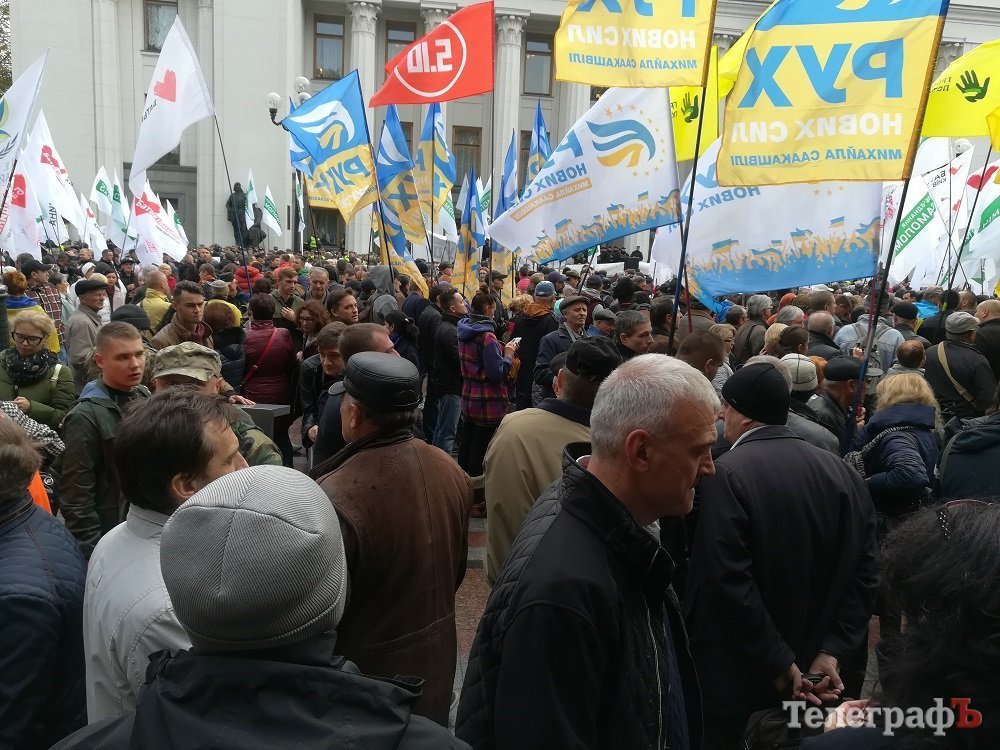 Кременчугские активисты заявляют, что в их лагере нет взрывчатки Кременчугские активисты заявляют, что в их лагере нет взрывчатки