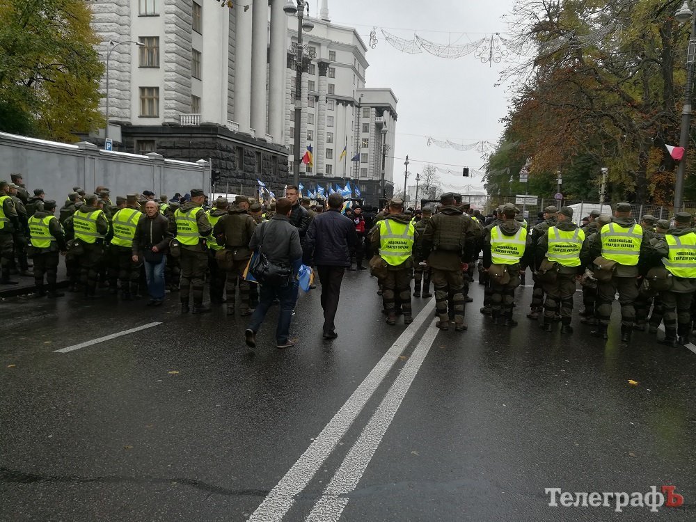 Кременчугские активисты заявляют, что в их лагере нет взрывчатки Кременчугские активисты заявляют, что в их лагере нет взрывчатки