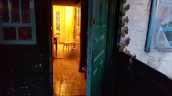 На Полтавщине 23-летняя девушка зарезала 42-летнего сожителя На Полтавщине 23-летняя девушка зарезала 42-летнего сожителя