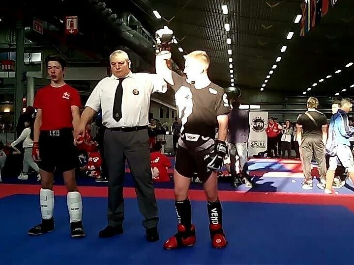 Ще двоє кременчужан стали чемпіонами світу з кікбоксингу Ще двоє кременчужан стали чемпіонами світу з кікбоксингу