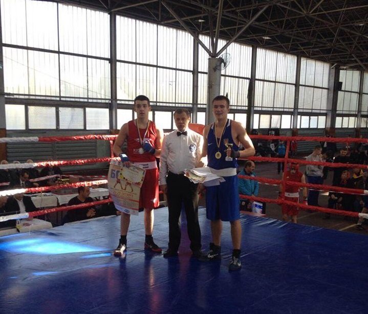 Кременчуцький боксер Олександр Тарасов - чемпіон України серед юніорів Кременчуцький боксер Олександр Тарасов - чемпіон України серед юніорів