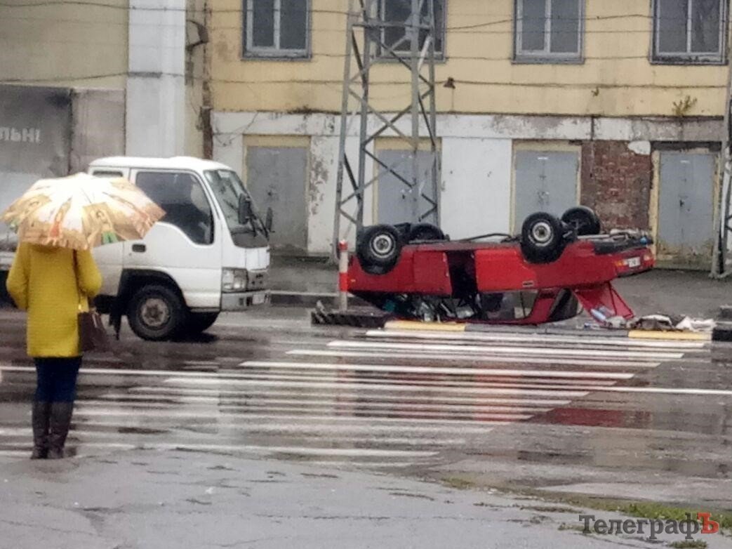 В Кременчуге на электростанции ВАЗ «лег на спину» В Кременчуге на электростанции ВАЗ «лег на спину»