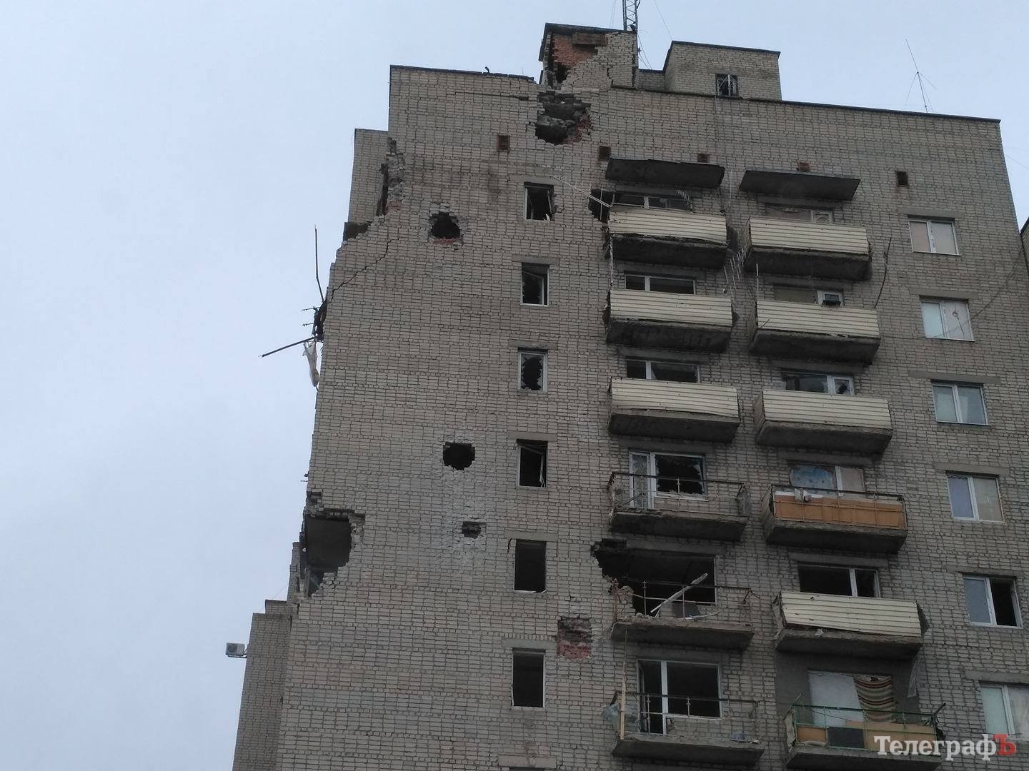 Гаряча промзона: як місцеві мешканці живуть пліч-о-пліч з військовими Гаряча промзона: як місцеві мешканці живуть пліч-о-пліч з військовими