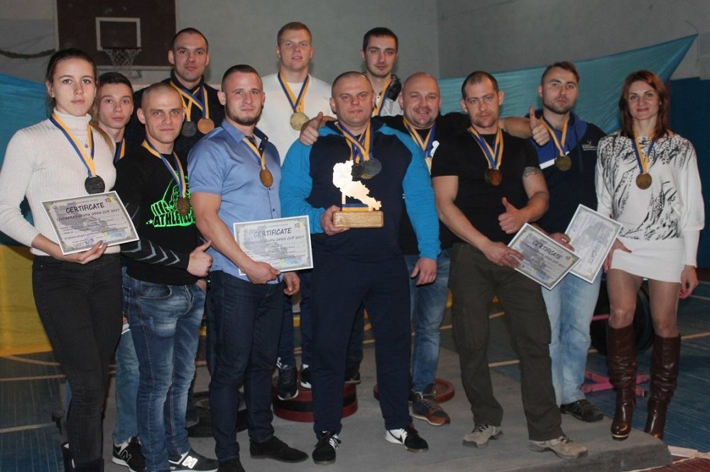 Кременчуцькі силачі відзначились на «ІІ Відкритому Кубку Лівобережжя з пауерліфтингу» Кременчуцькі силачі відзначились на «ІІ Відкритому Кубку Лівобережжя з пауерліфтингу»