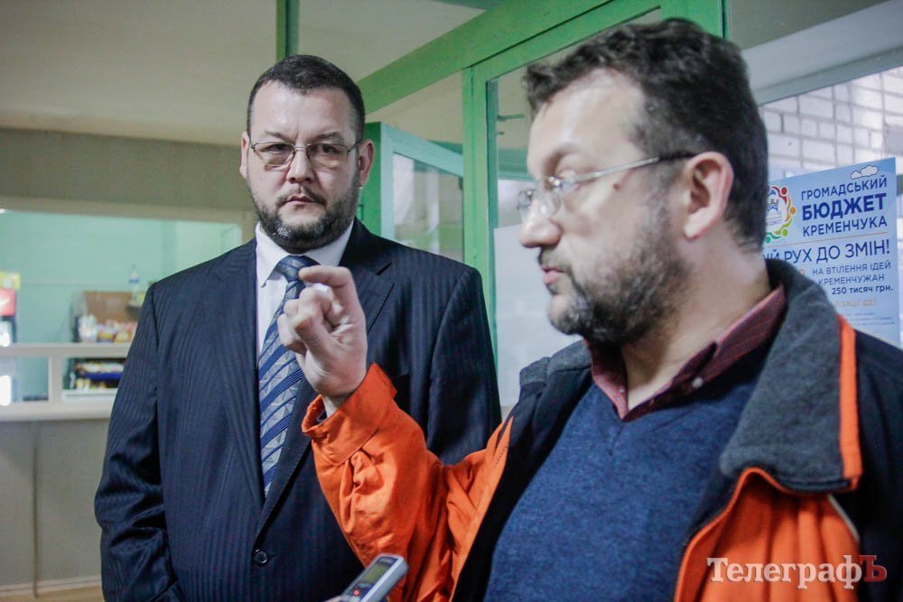 На Молодежном таки открыли коммунальную аптеку, но этому предшествовали скандалы и кадровые перестановки На Молодежном таки открыли коммунальную аптеку, но этому предшествовали скандалы и кадровые перестановки