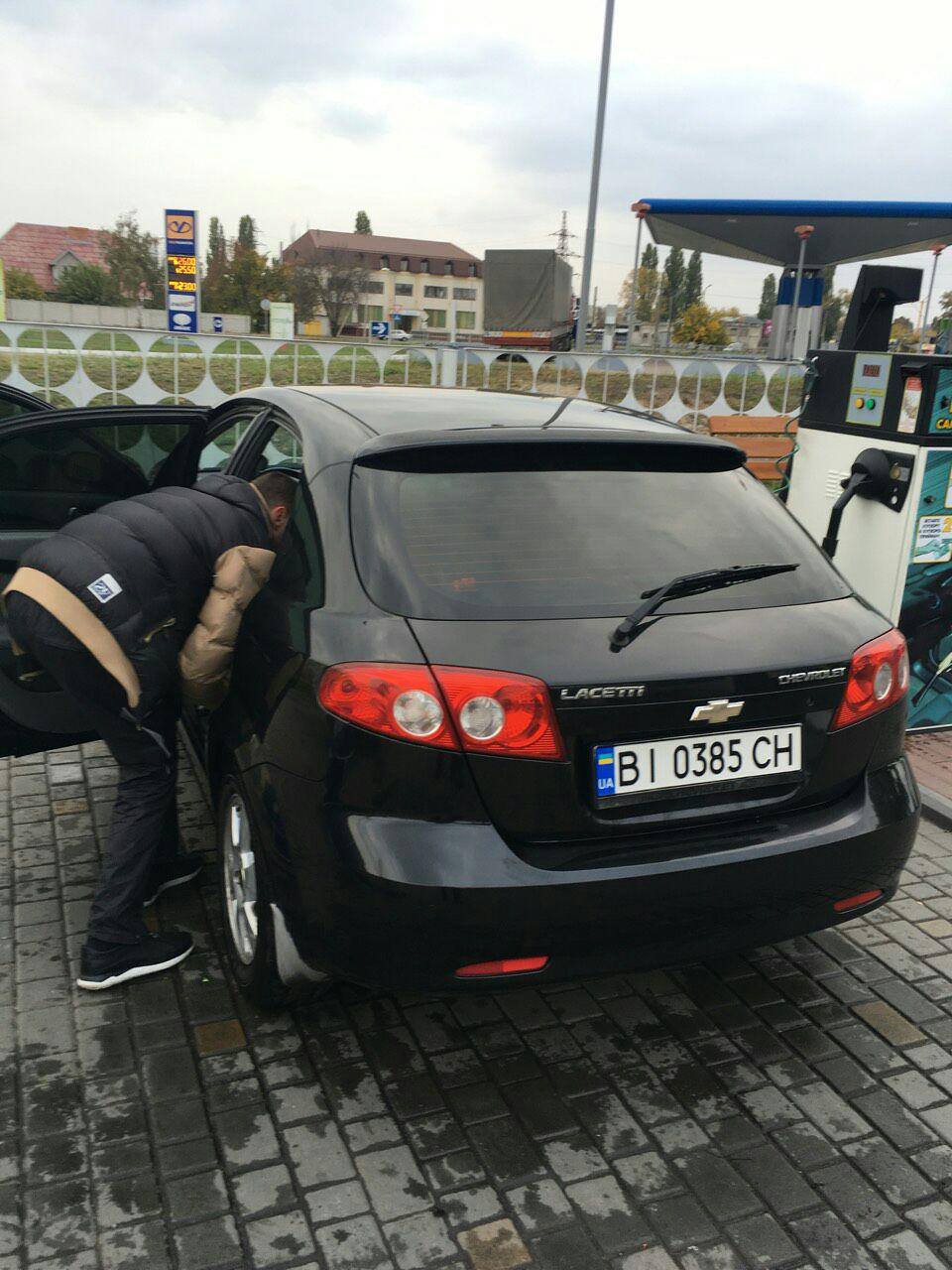В Кременчуге со стоянки угнали Chevrolet Lacetti В Кременчуге со стоянки угнали Chevrolet Lacetti