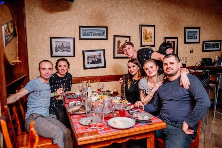 Новогодняя ночь в стиле «Операция «Ы», «Бриллиантовая рука», «Иван Васильевич меняет профессию» Новогодняя ночь в стиле «Операция «Ы», «Бриллиантовая рука», «Иван Васильевич меняет профессию»