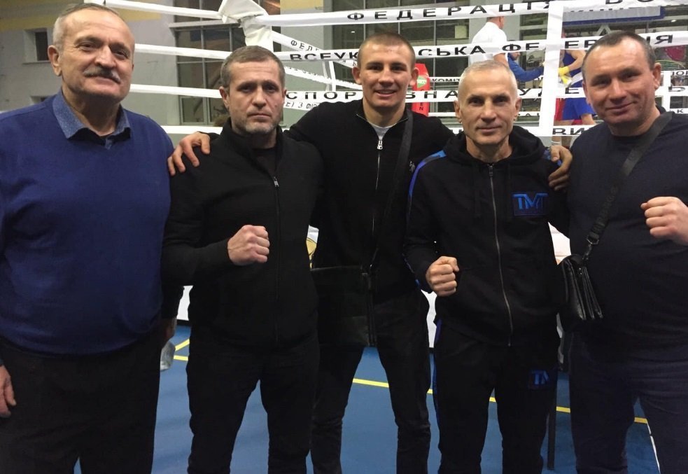 Тренери з Кременчука разом зі срібним призером Олімпійських ігор Олександром Хижняком