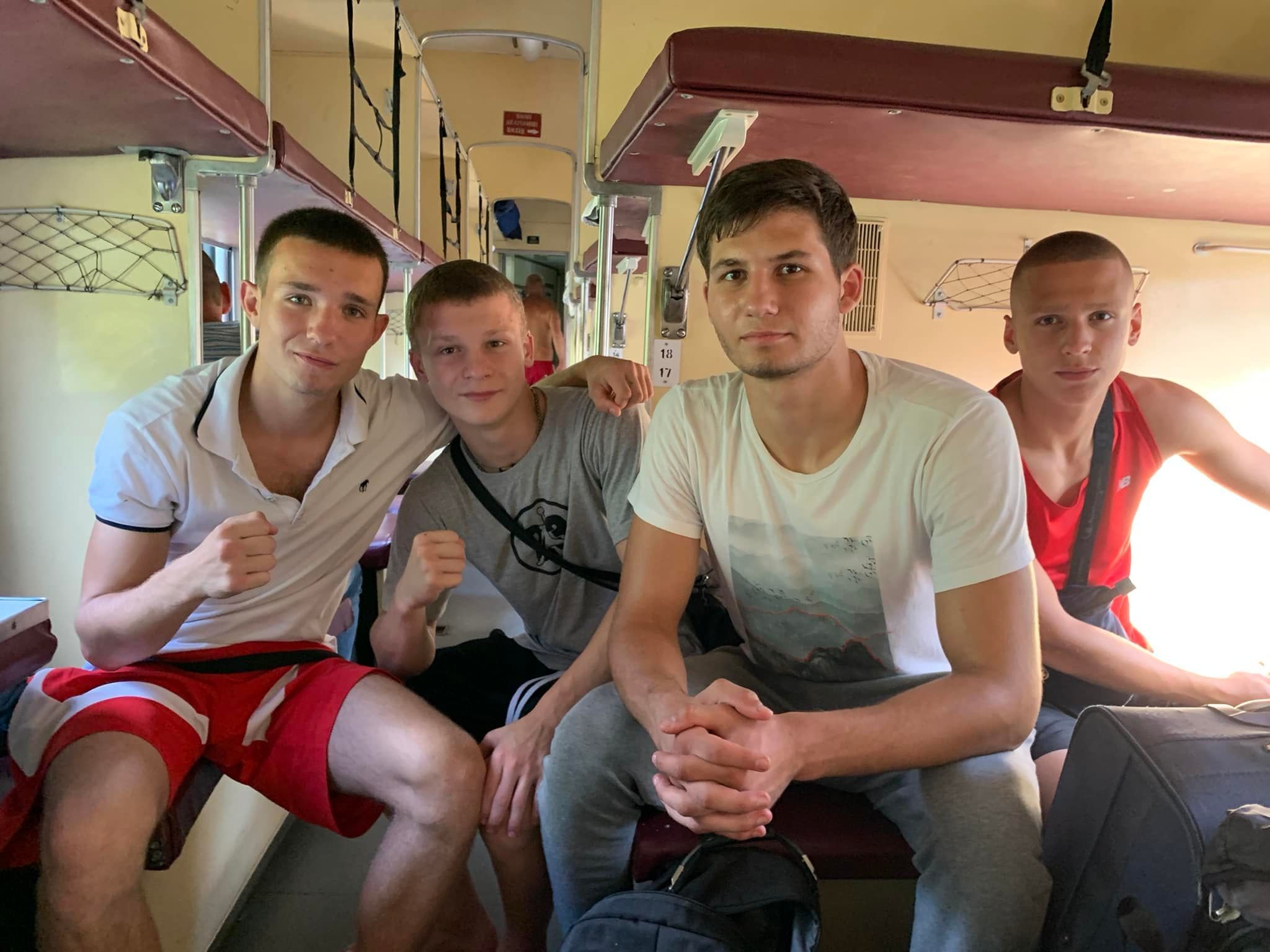 На фото: Мухаметшин Андрій, Шилов Руслан, Артищенко Руслан, Ульянов Андрій