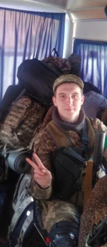 Віталій їде у відрядження