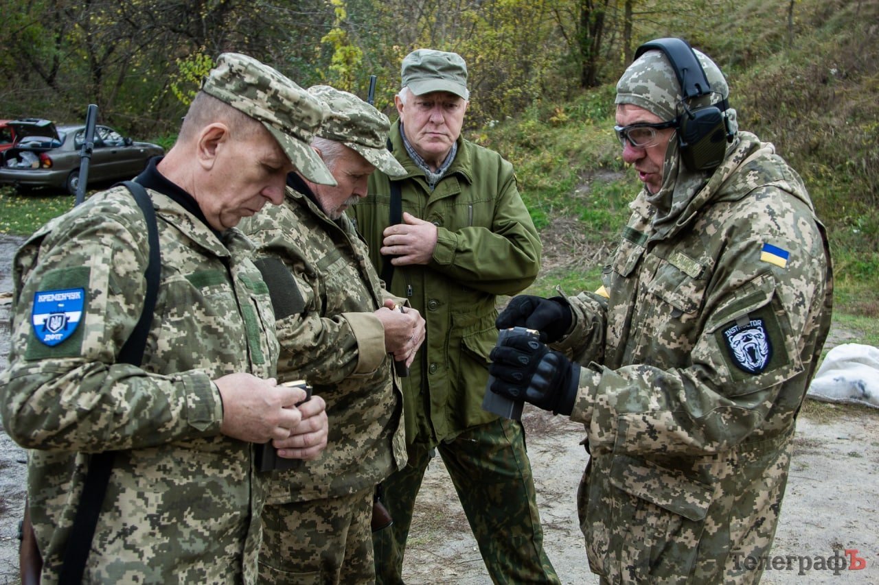 Останній інструктаж перед висуванням на вогневий рубіж