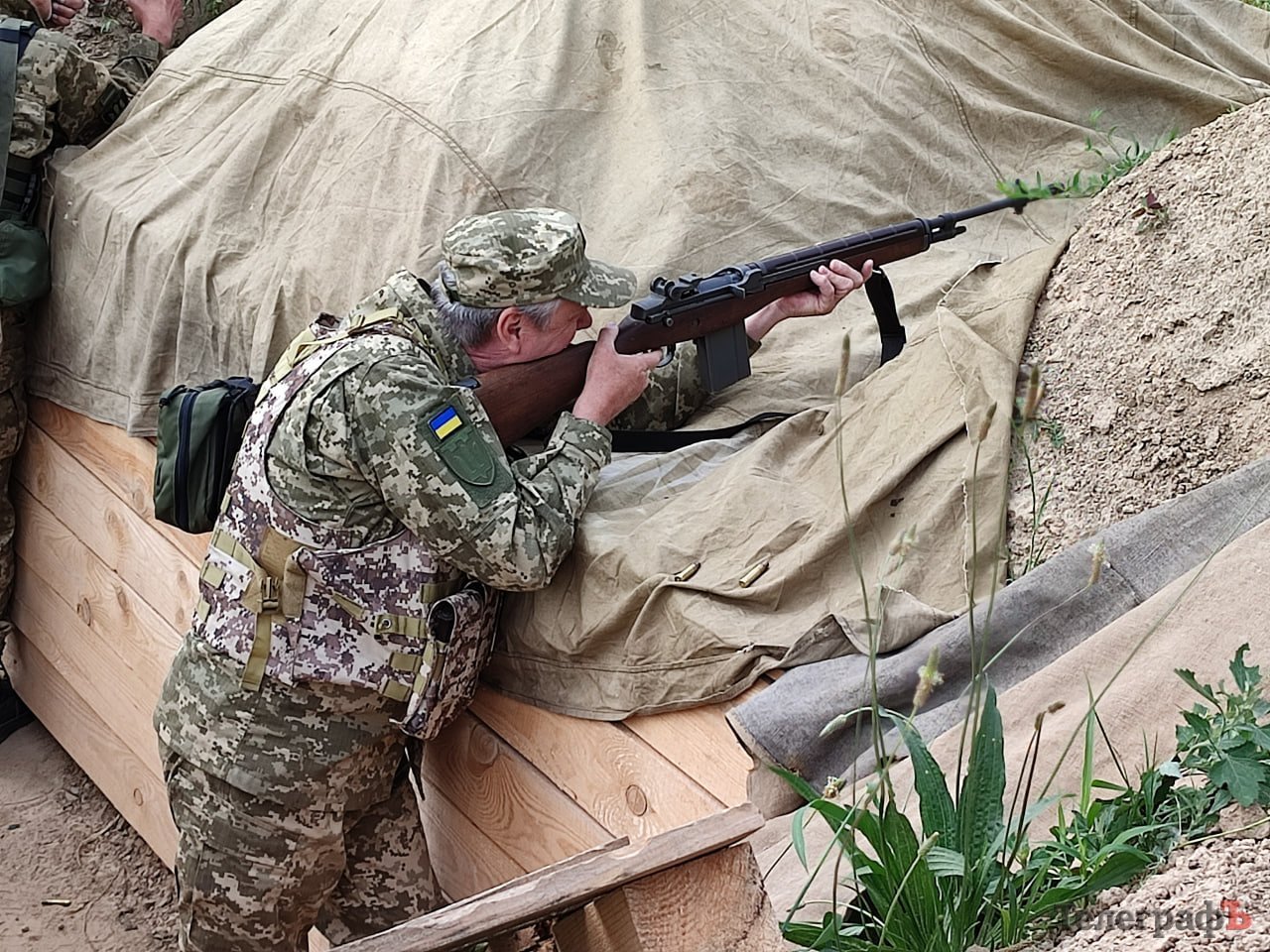 Стрільба з автоматичної гвинтівки М14