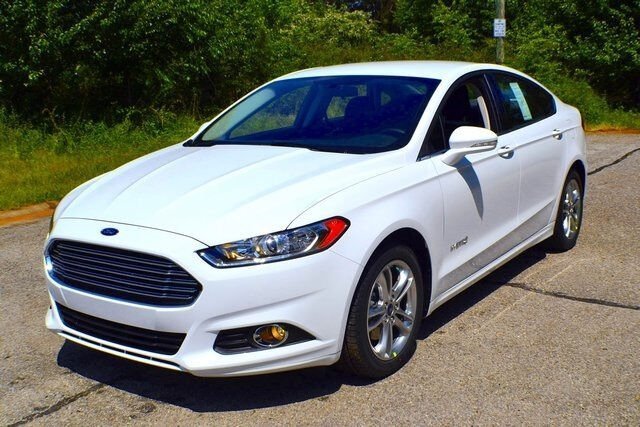 Ford Fusion 2016 року випуску