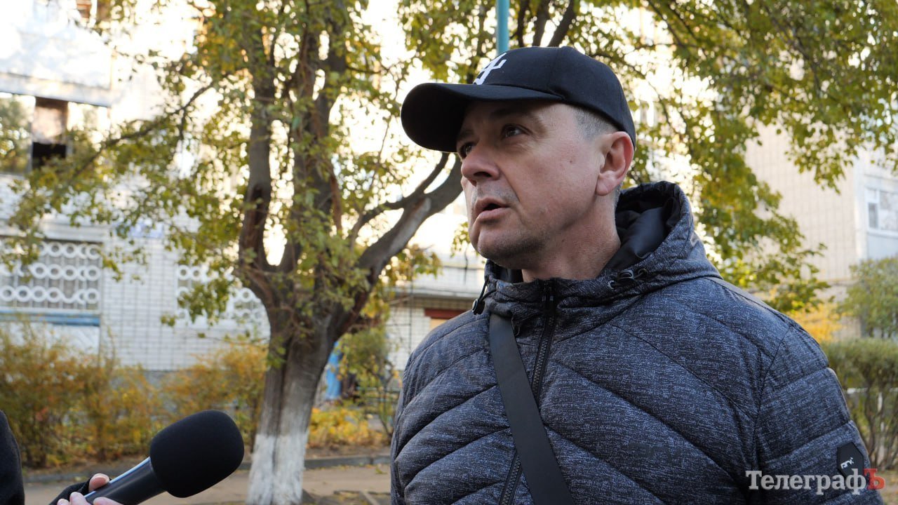 Мешканець горішніх поверхів одного з будинків Олександр Іванович