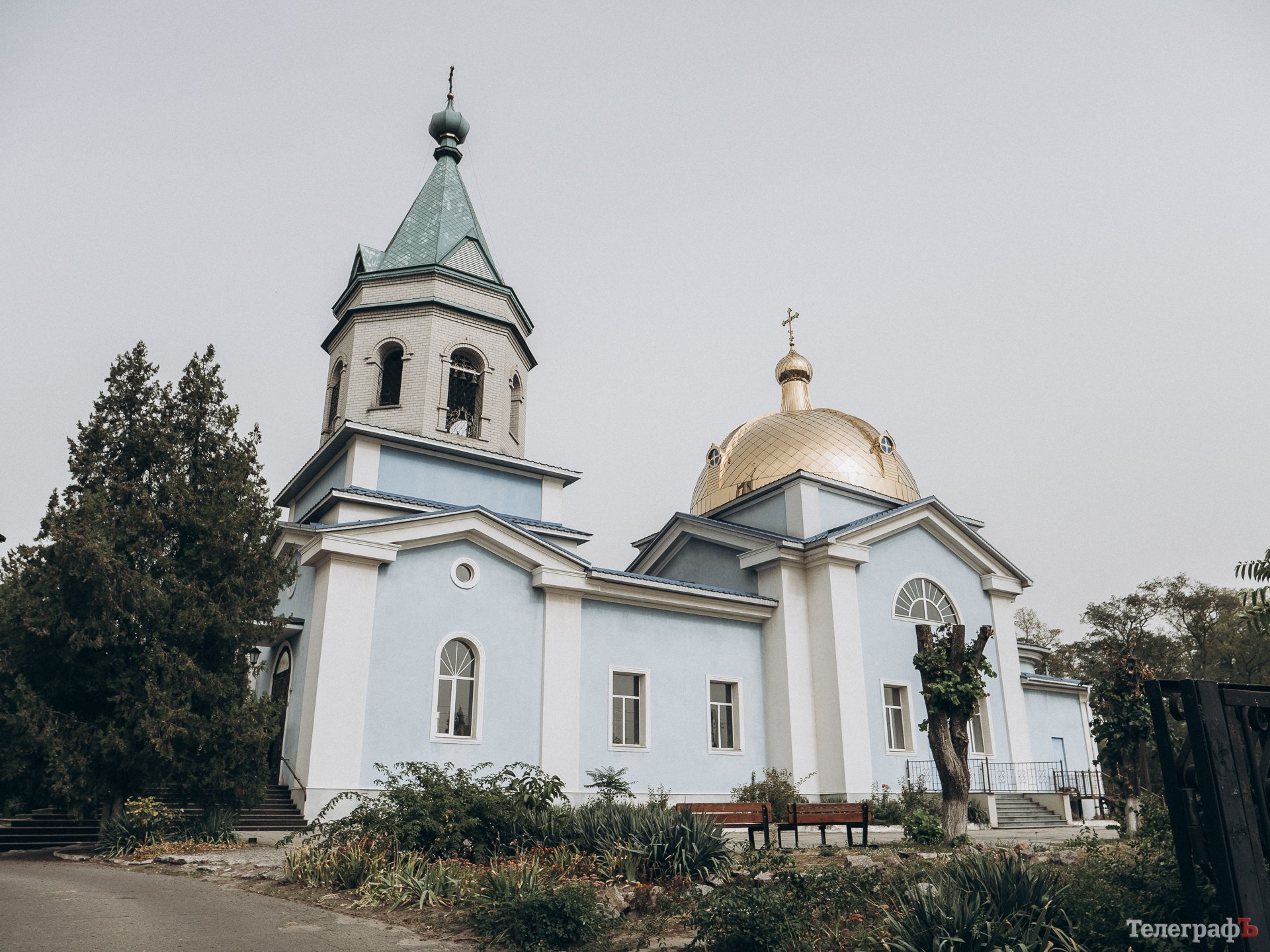 17.10.2024 У Кременчуці стався кконфлікт біля Свято-Успенського собору між ПЦУ і УПЦ. У вересні відбулась перереєстрація храму.