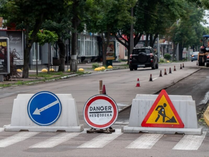 У Кременчуці найближчим часом перекриють рух на двох вулицях: у чому причина