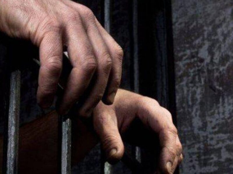 На Полтавщині чоловіка засудили до 13 років за вбивство матері