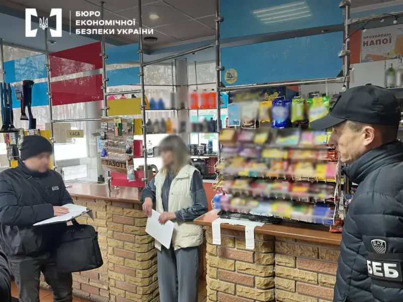 На Полтавщині викрили нелегальну АЗС, яка понад рік працювала без ліцензії <img src="https://www.telegraf.in.ua/wp-content/uploads/2026/03/video.svg" alt="" class="feed-icon" style="width: 20px; height: 20px; vertical-align: middle;" />