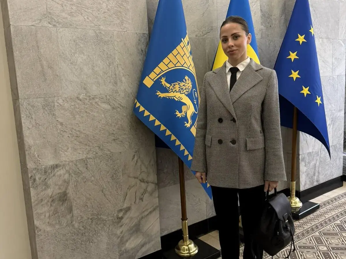 Брендовий одяг та мільйони готівкою: декларація депутатки облради Юлії Цибульської