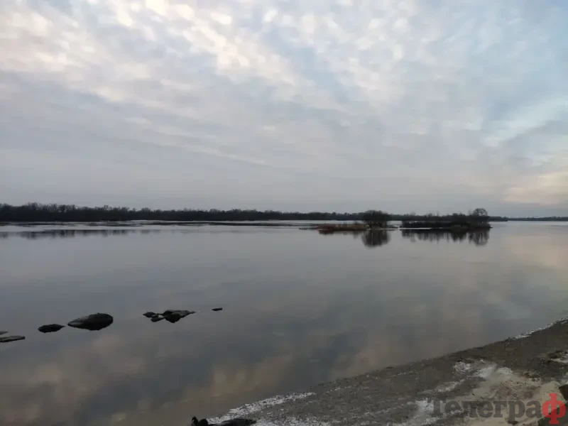 <span class="custom-bold">На Ворсклі біля Полтави вода майже дійшла до критичного рівня</span>