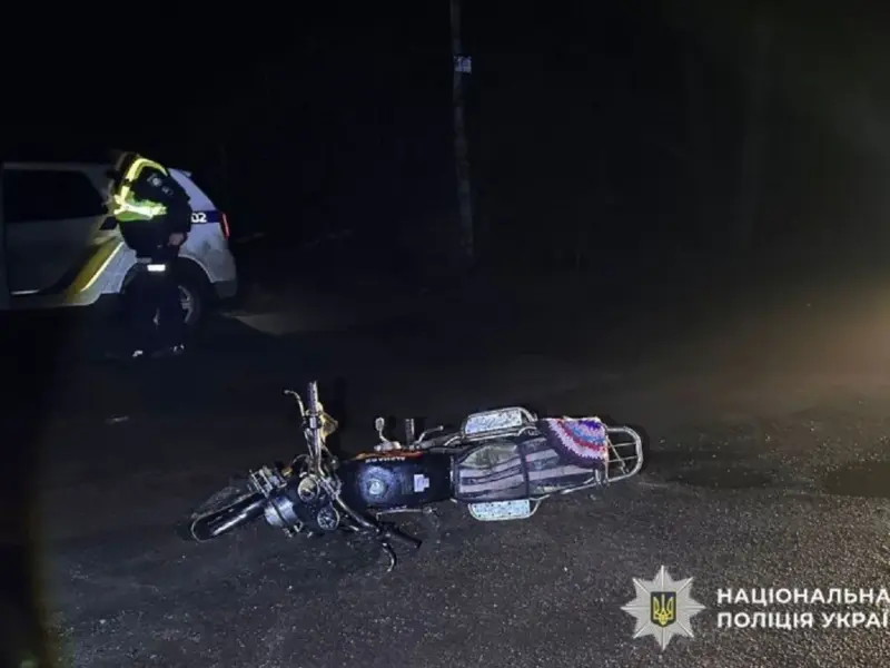 На Миргородщині травмувався 56-річний водій мопеда