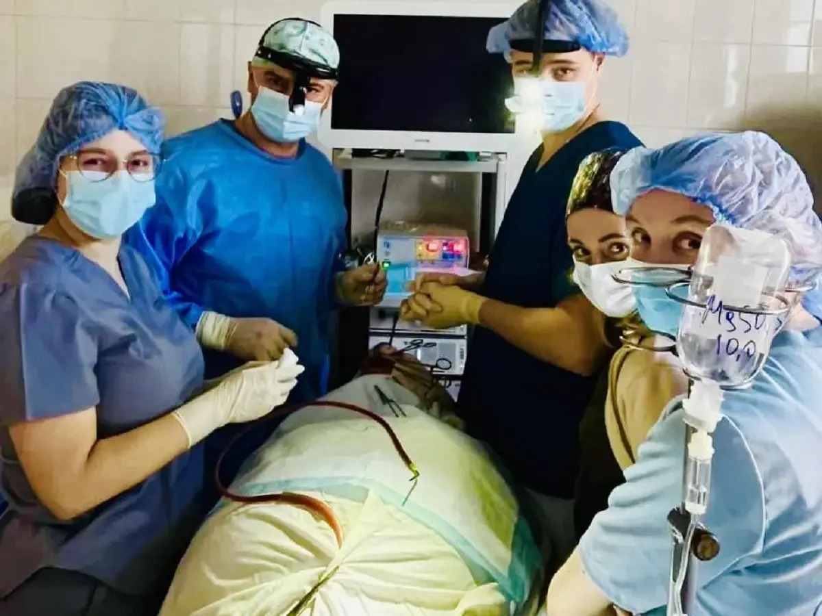 У Полтаві чоловіку видалили пухлину, яку він 15 років лікував капустяним листям