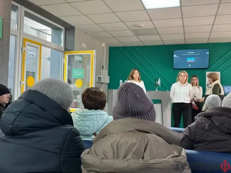 <span class="custom-bold">Пенсії працюючим пенсіонерам перерахують з квітня за двома сценаріями: який з них вигідніший</span>