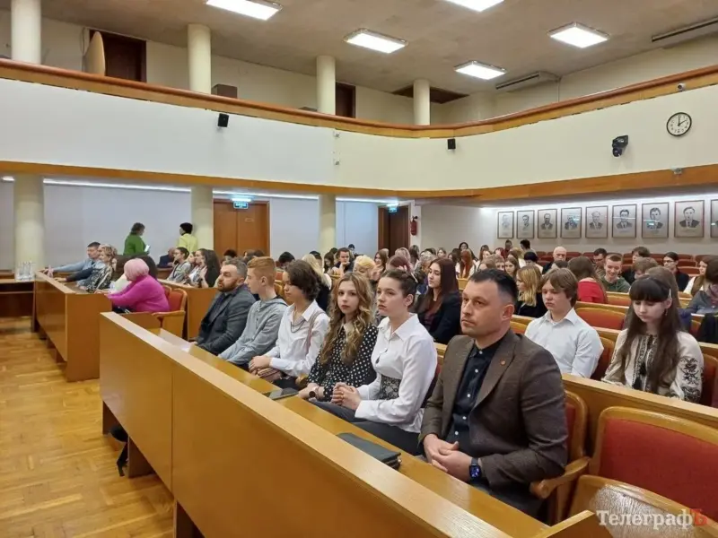 Стипендії підвищать і їх отримуватимуть студенти незалежно від форми власності закладів вищої освіти