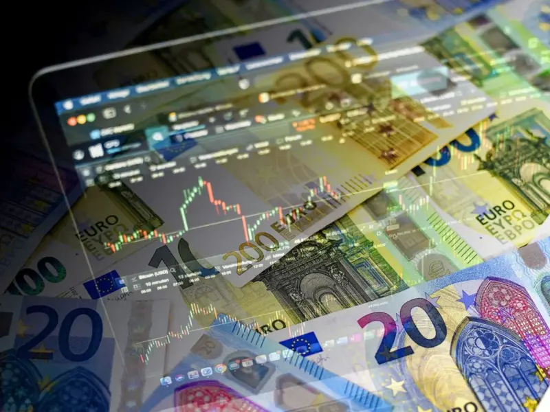 Курс долара в Україні встановив історичний максимум