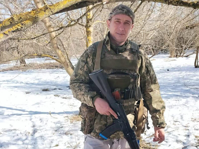 «На щиті» до Кременчучини повернувся військовий Максим Хорольський