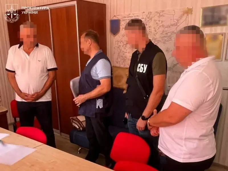 <span class="custom-bold">У Полтаві судитимуть шістьох осіб через завищення цін на меморіалі захисників</span>