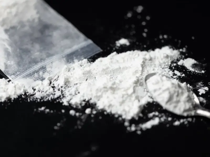 У Кременчуці у чоловіка знайшли речовину, схожу на наркотики