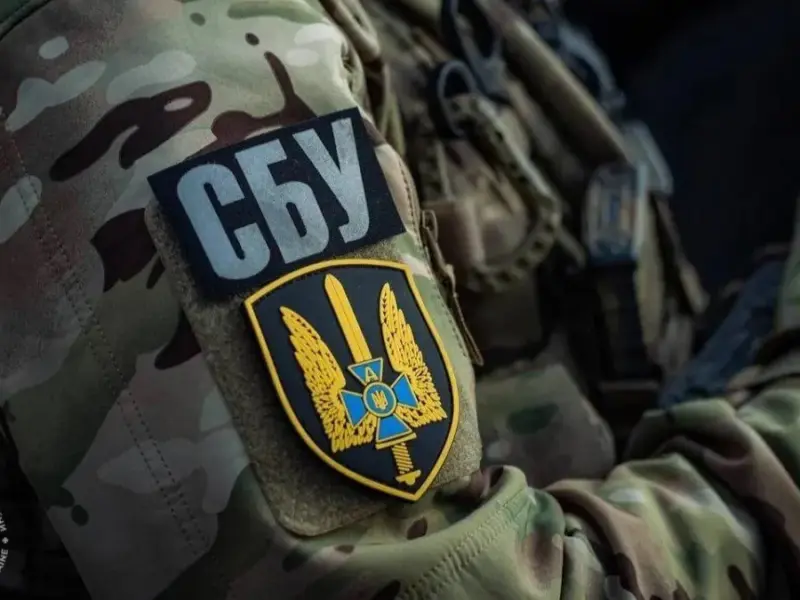 Полтавських СБУвців взяли під варту за $110 тисяч хабаря