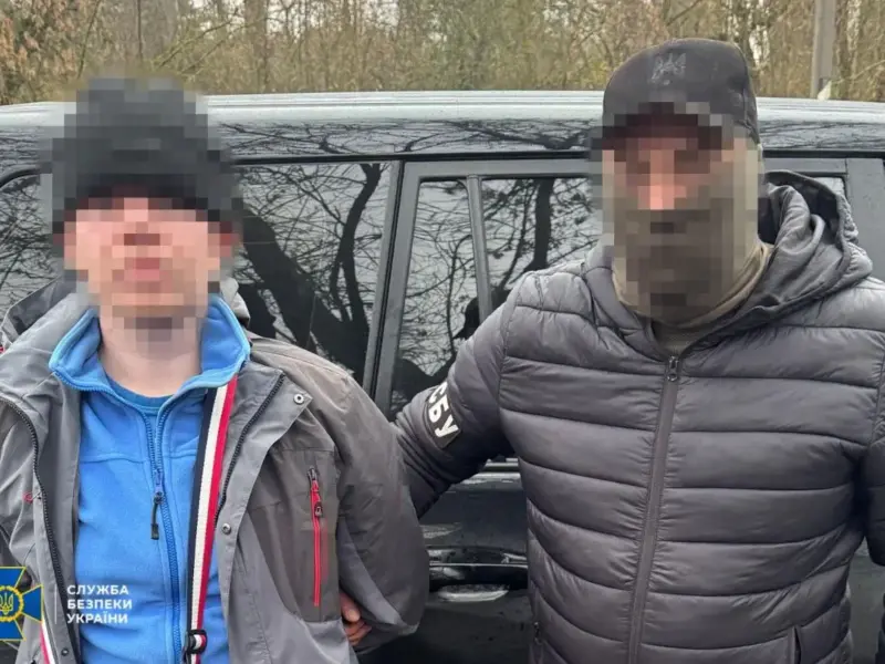 <span class="custom-bold">СБУ затримала полтавця, який готував схрон зі зброєю для вбивств в Одесі</span>