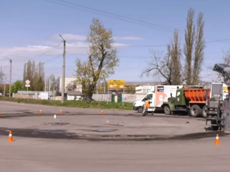 У Кременчуці облаштовують ще одне коло для руху автотранспорту: що це дасть мешканцям Першого Занасипу