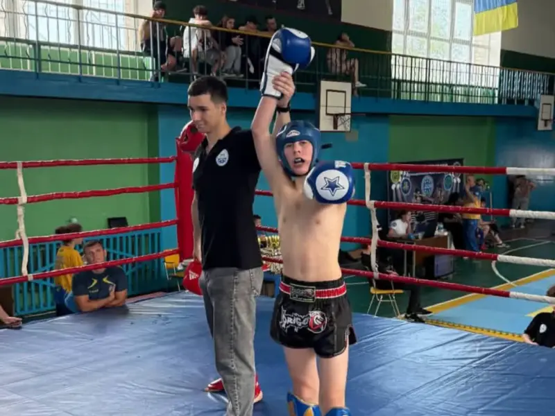 Кременчуцький спортсмен здобув перемогу на Кубку Дніпропетровської області з кікбоксингу