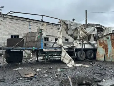 У Кременчуці після нічної атаки пошкоджене автопідприємство, 10 вантажівок та 8 автобусів