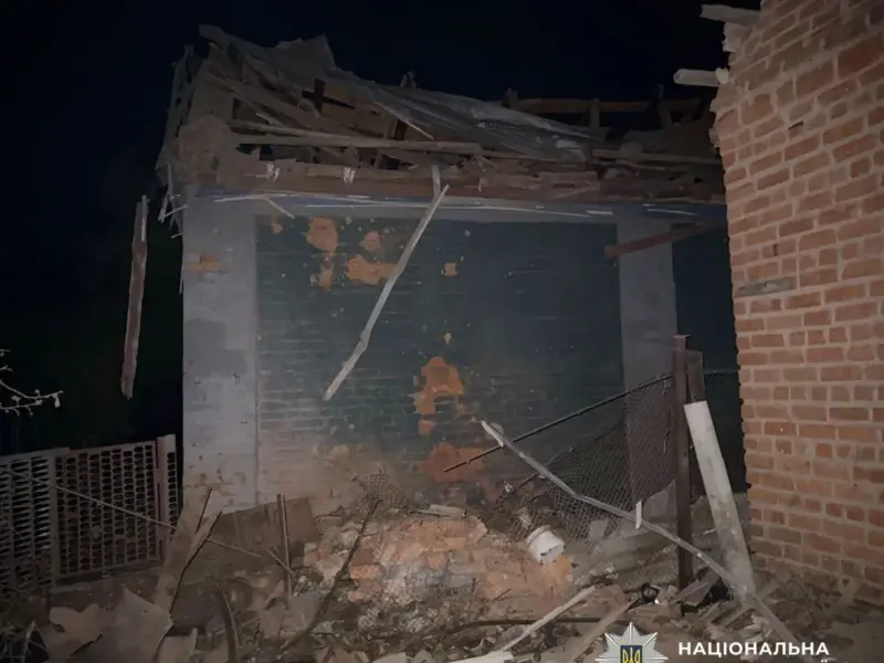 На Полтавщині поліція та СБУ документують наслідки нічної атаки дронів