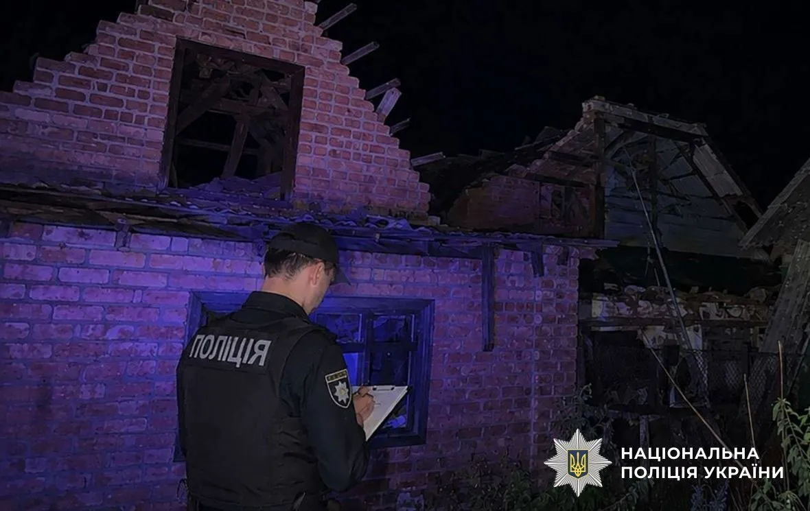 На Полтавщині поліція та СБУ документують наслідки нічної атаки дронів