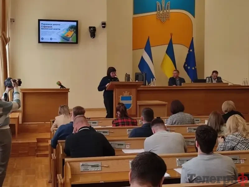 <span class="custom-bold">Для Кременчуцького ліцею №10 збудують підземну школу – споруду подвійного призначення на 1000 місць</span>