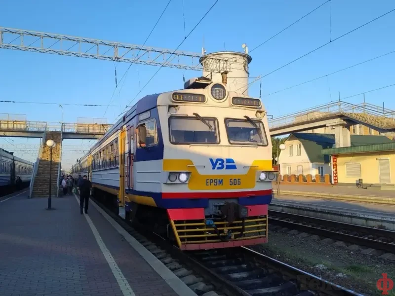 <span class="custom-bold">Який вигляд має новий регіональний швидкісний поїзд Кременчук – Полтава</span> <img src="https://www.telegraf.in.ua/wp-content/uploads/2026/03/gallery.svg" alt="" class="feed-icon" style="width: 20px; height: 20px; vertical-align: middle;" />